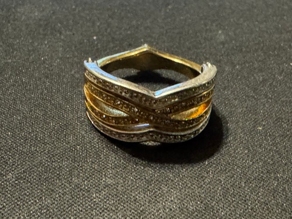 Natalia Collister Transforming Size 10 Flip Ring 2 Rings in 1